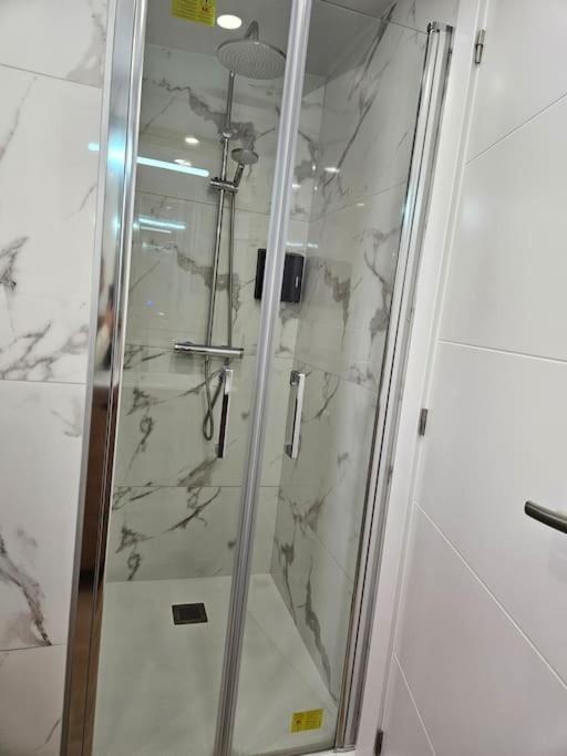 Appartamento Loft Independiente De Lujo. Valenza